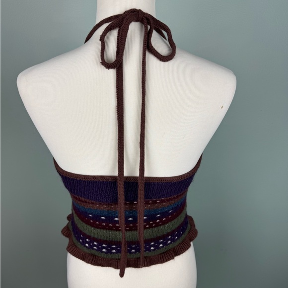 Crocheted Halter Top - Picture 5 of 7